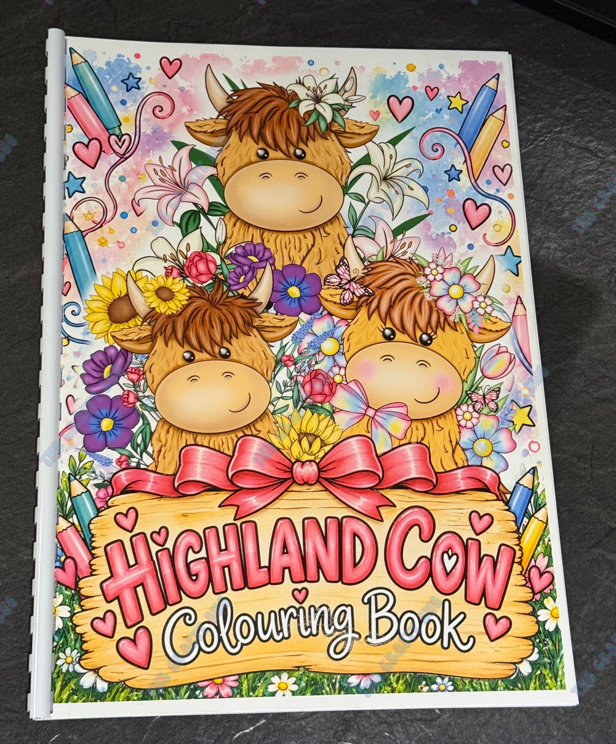 Highland cow Colouring book